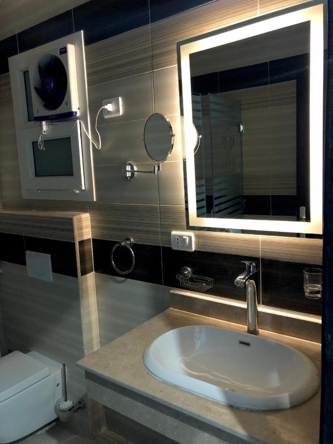 Jewel Dokki Hotel Giza ภายนอก รูปภาพ